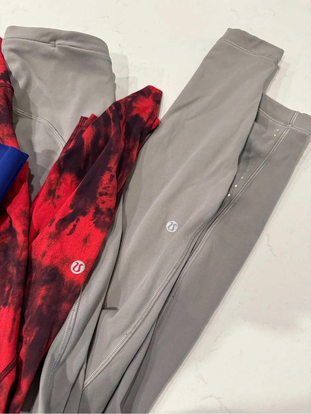 Lululemon Bundle Of 3 Leggings size 2/4 - Picture 2 of 7